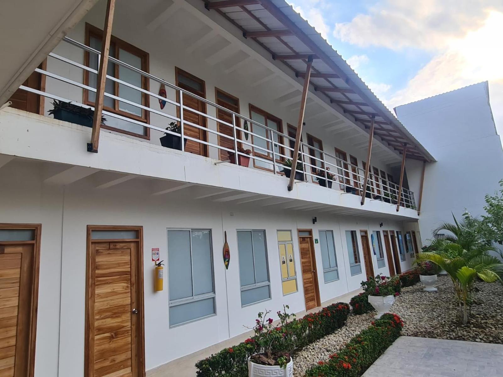 Hotel La Ensenada Некокли Экстерьер фото