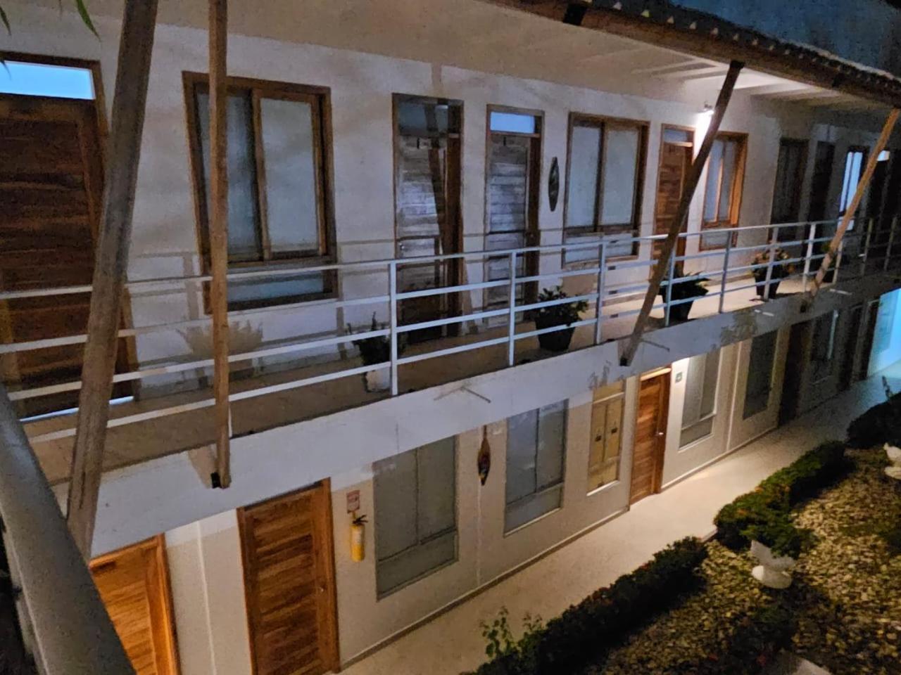 Hotel La Ensenada Некокли Экстерьер фото
